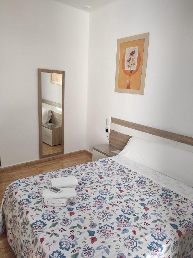 Hostal Fantoni Cádiz Eksteriør billede