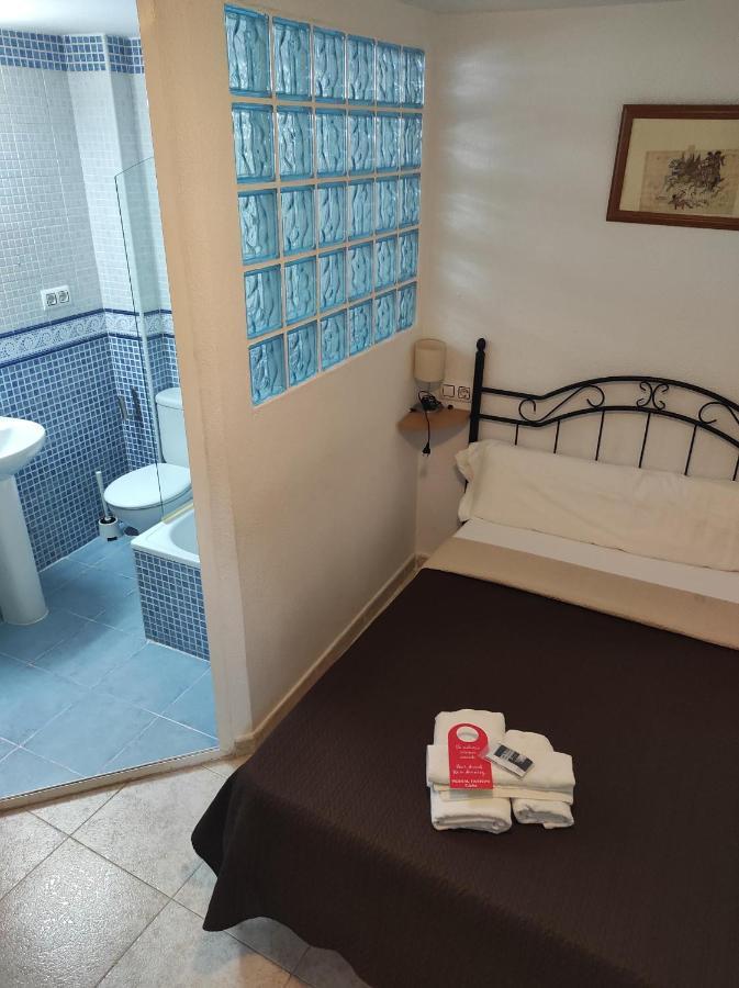 Hostal Fantoni Cádiz Eksteriør billede