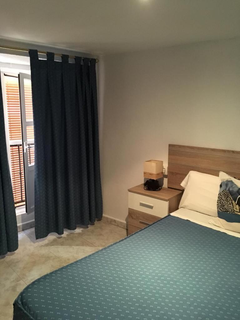 Hostal Fantoni Cádiz Eksteriør billede