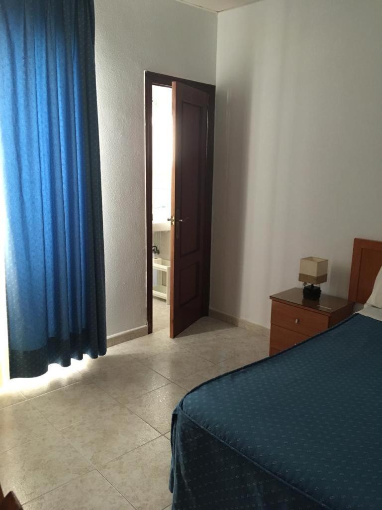 Hostal Fantoni Cádiz Eksteriør billede