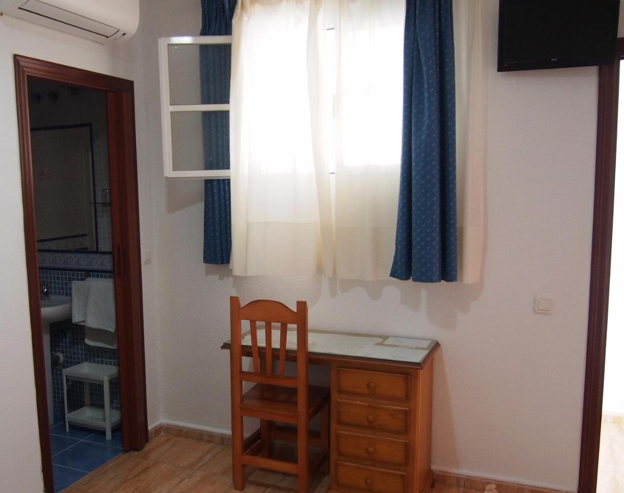 Hostal Fantoni Cádiz Eksteriør billede